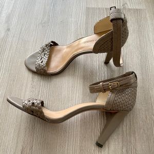 COPY - Banana Republic sandals, like new size 8.5